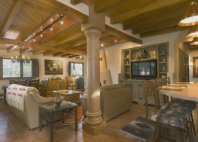 Plaza Splendor Three-bedroom Holiday home