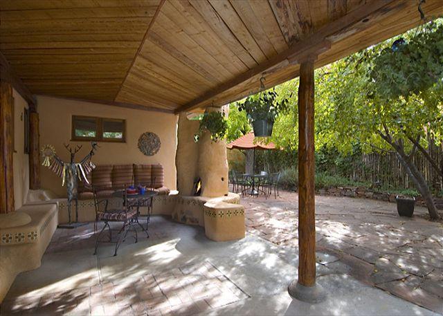 Plaza Splendor Three-bedroom *
