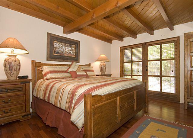 Plaza Splendor Three-bedroom Holiday home *